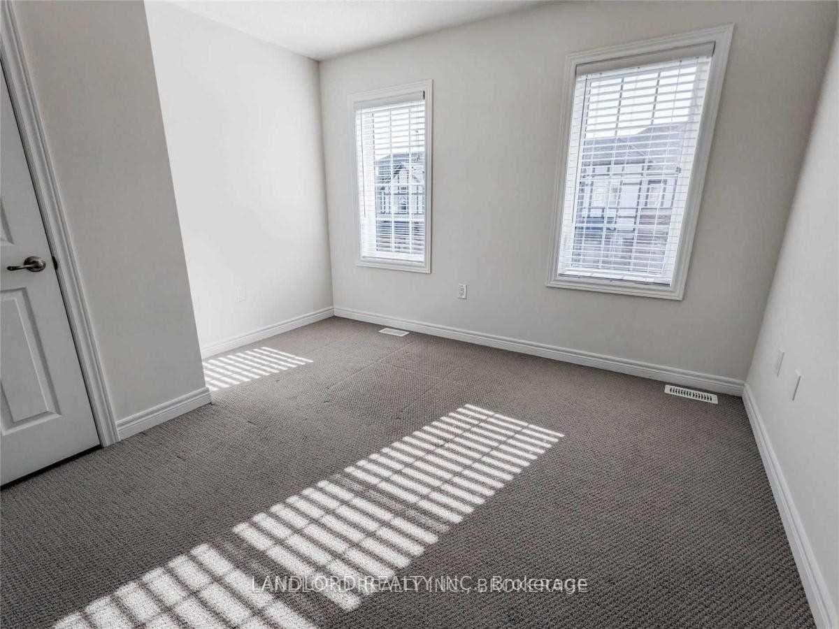 3301 Jacob Way photo 17