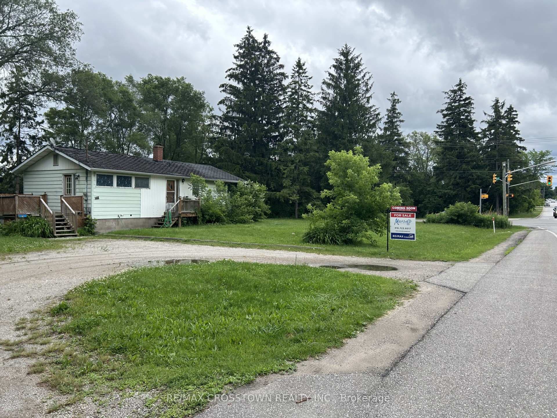 159 Huronia Road photo 4