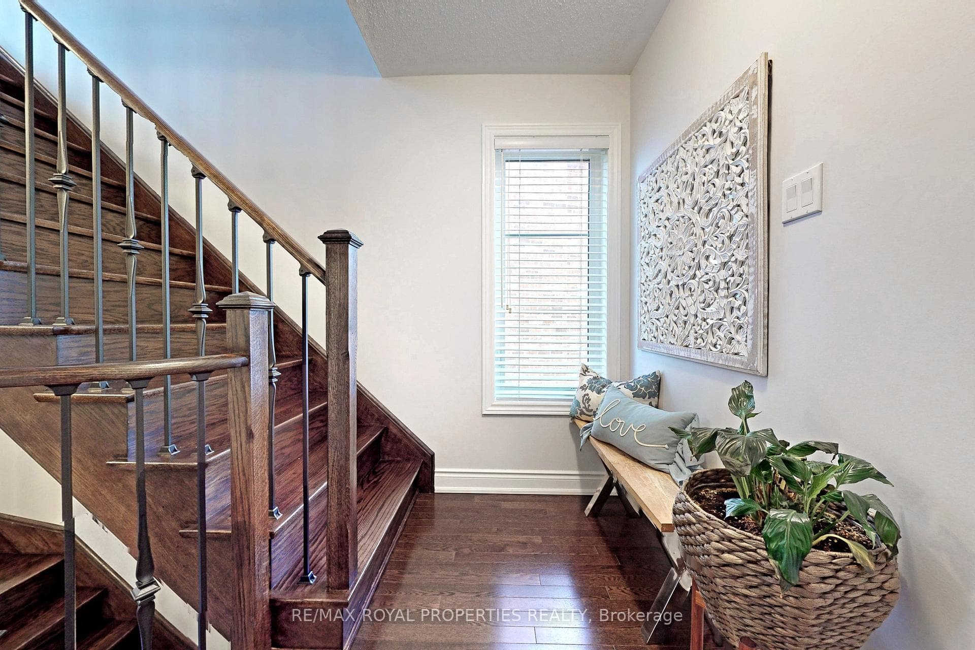 1331 Major Mackenzie Drive Unit 119 photo 15