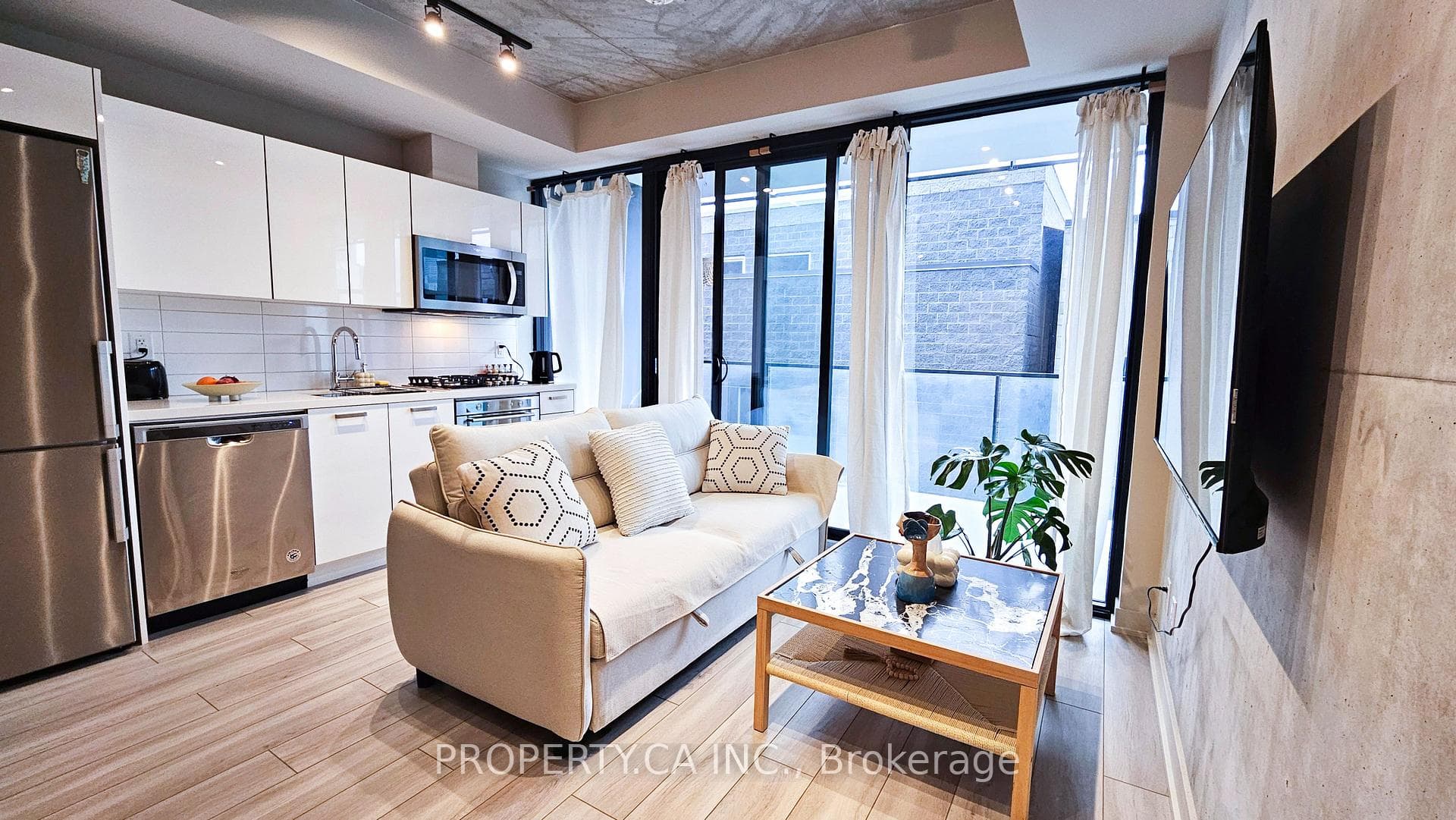 458 Richmond Street Unit 408 photo 11