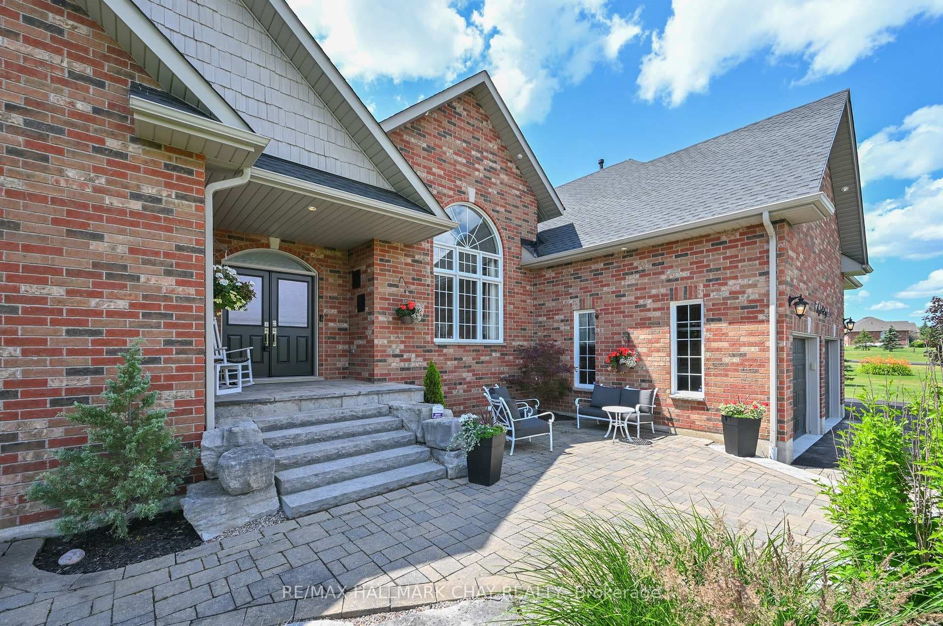 9 Apple Valley Lane photo 3