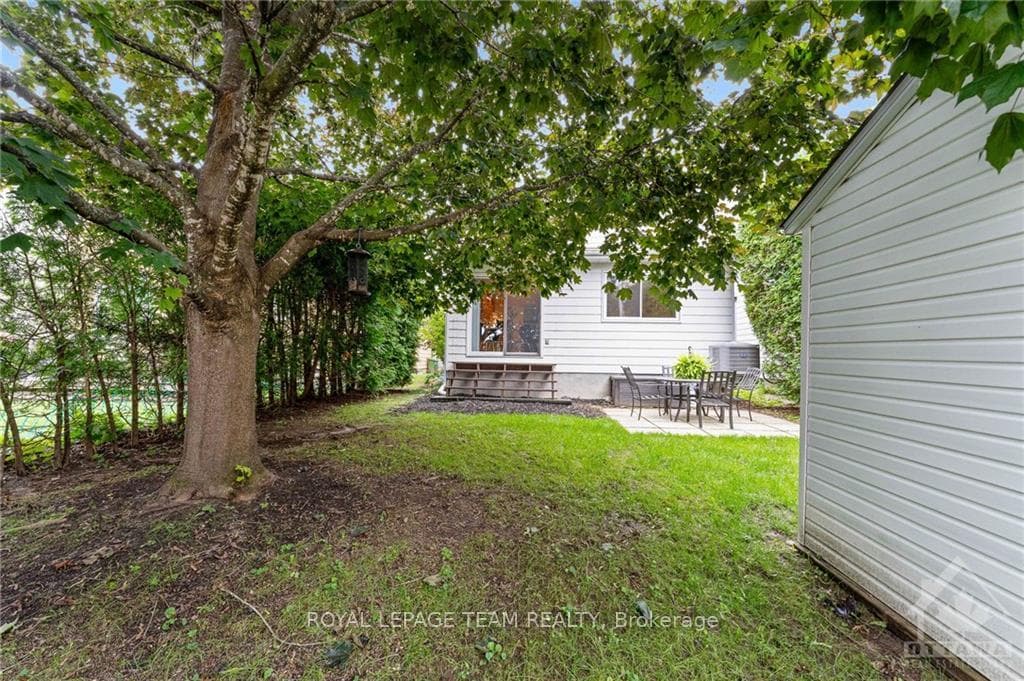 11 STONE PARK Lane photo 25