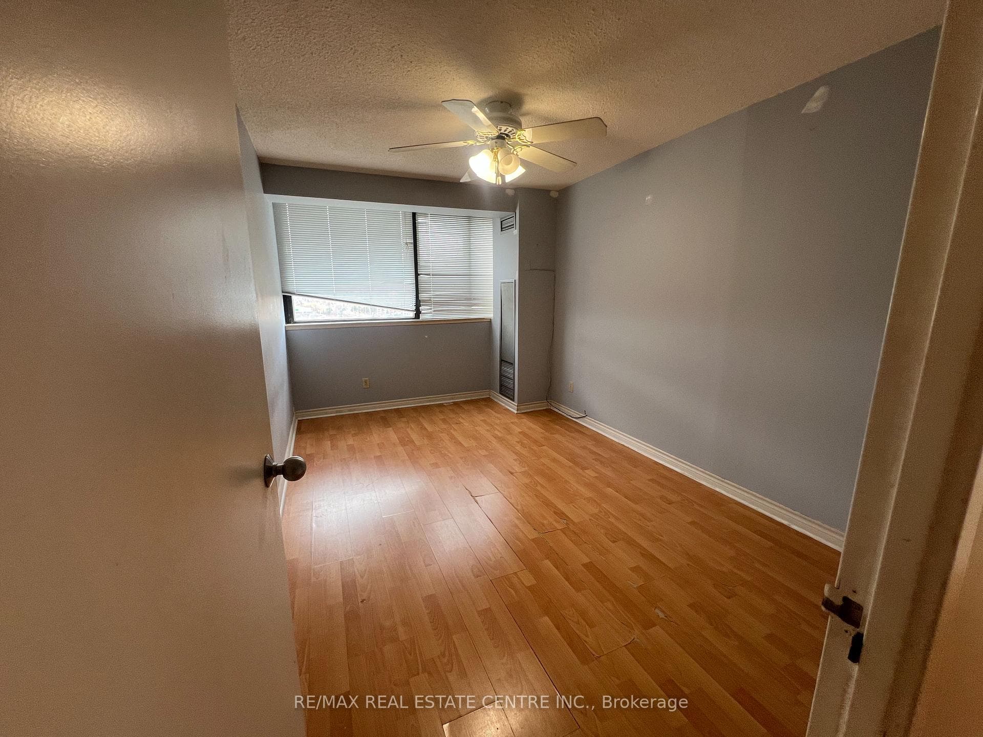 200 Robert Speck Parkway Unit 1402 photo 14