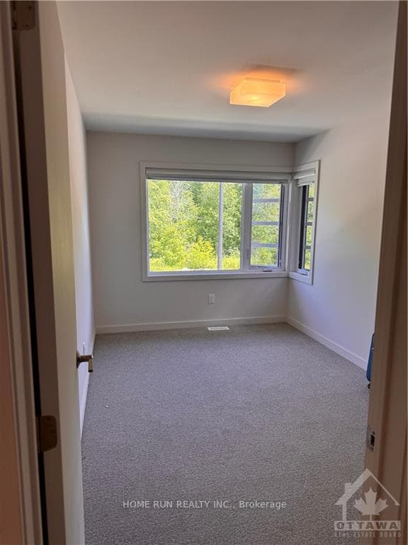 809 BRIAN GOOD Avenue photo 12
