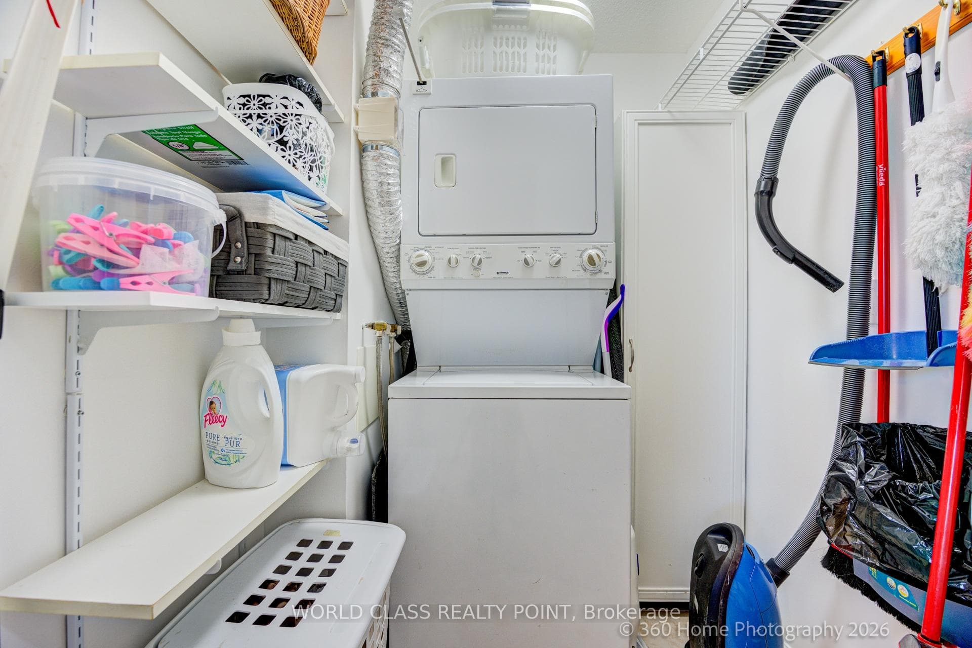 55 Kingsbridge Garden Circle Unit 1811 photo 16