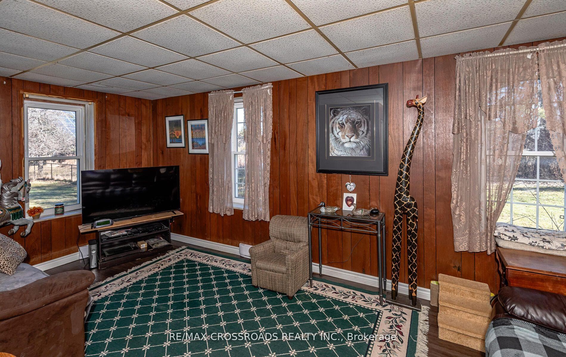 6308 Frog Street photo 9