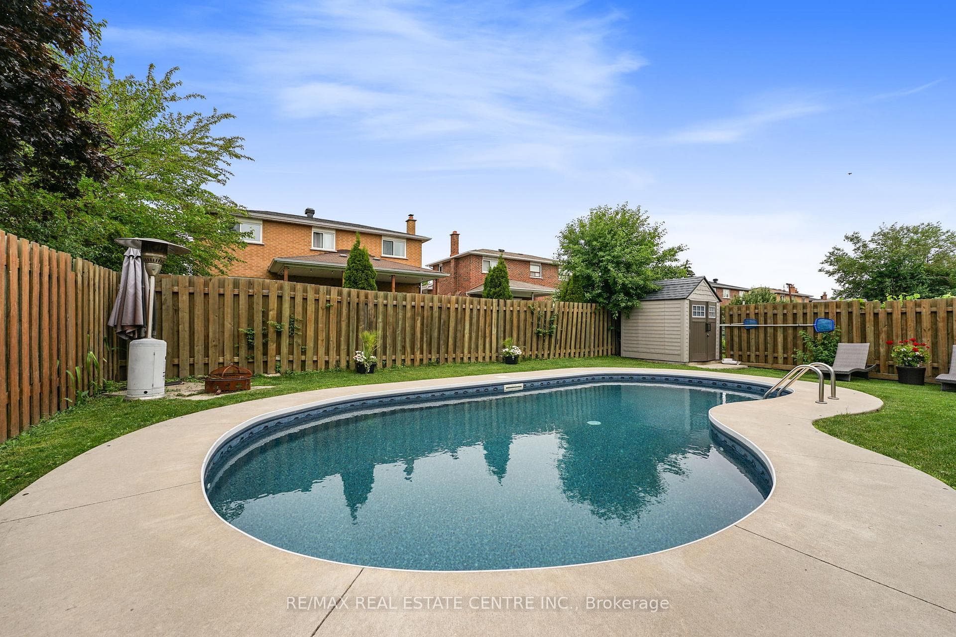 14 Jill Crescent photo 33