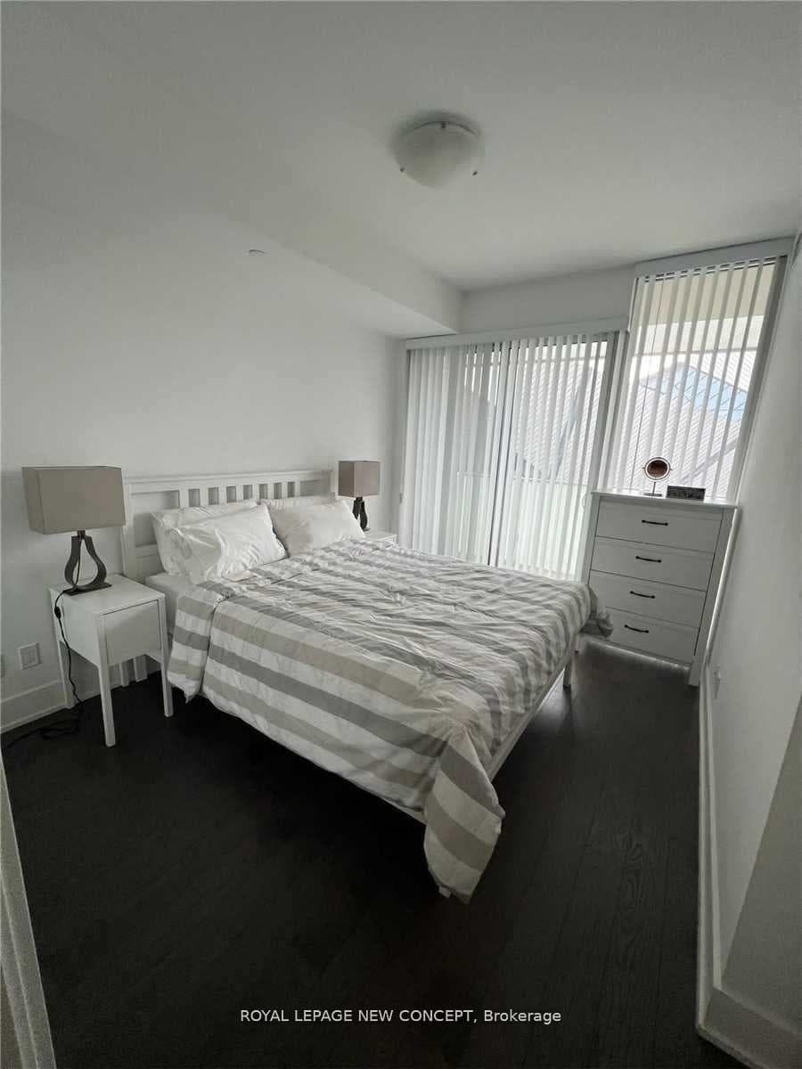 200 Bloor Street Unit 504 photo 7