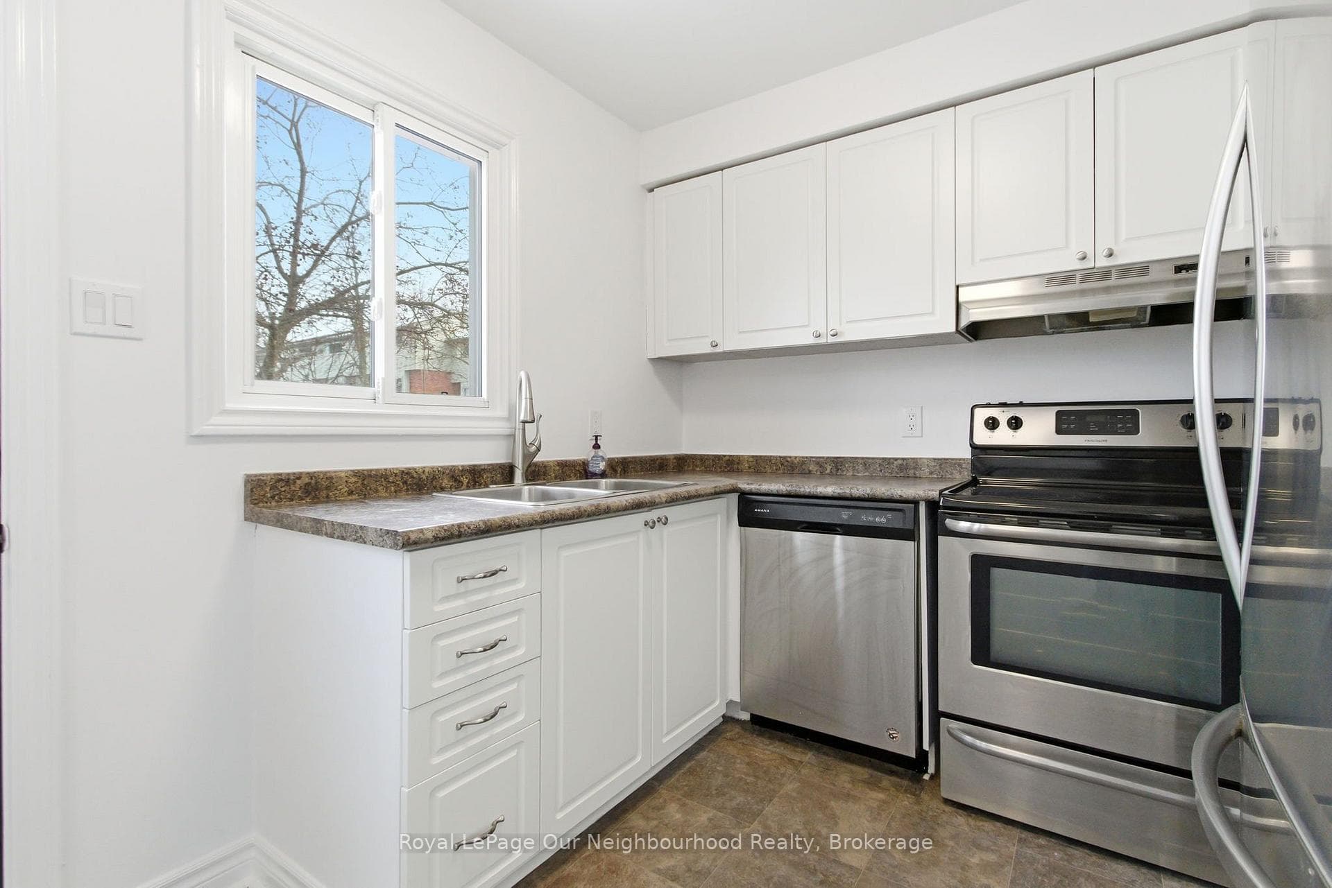 226 Highview Avenue Unit 70 photo 30