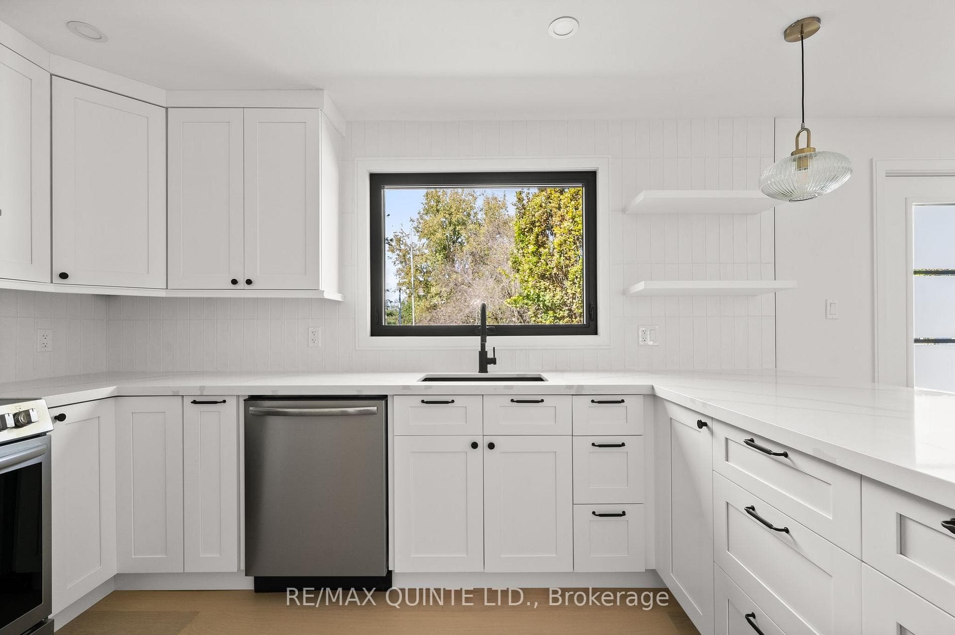 71 Maitland Drive photo 22