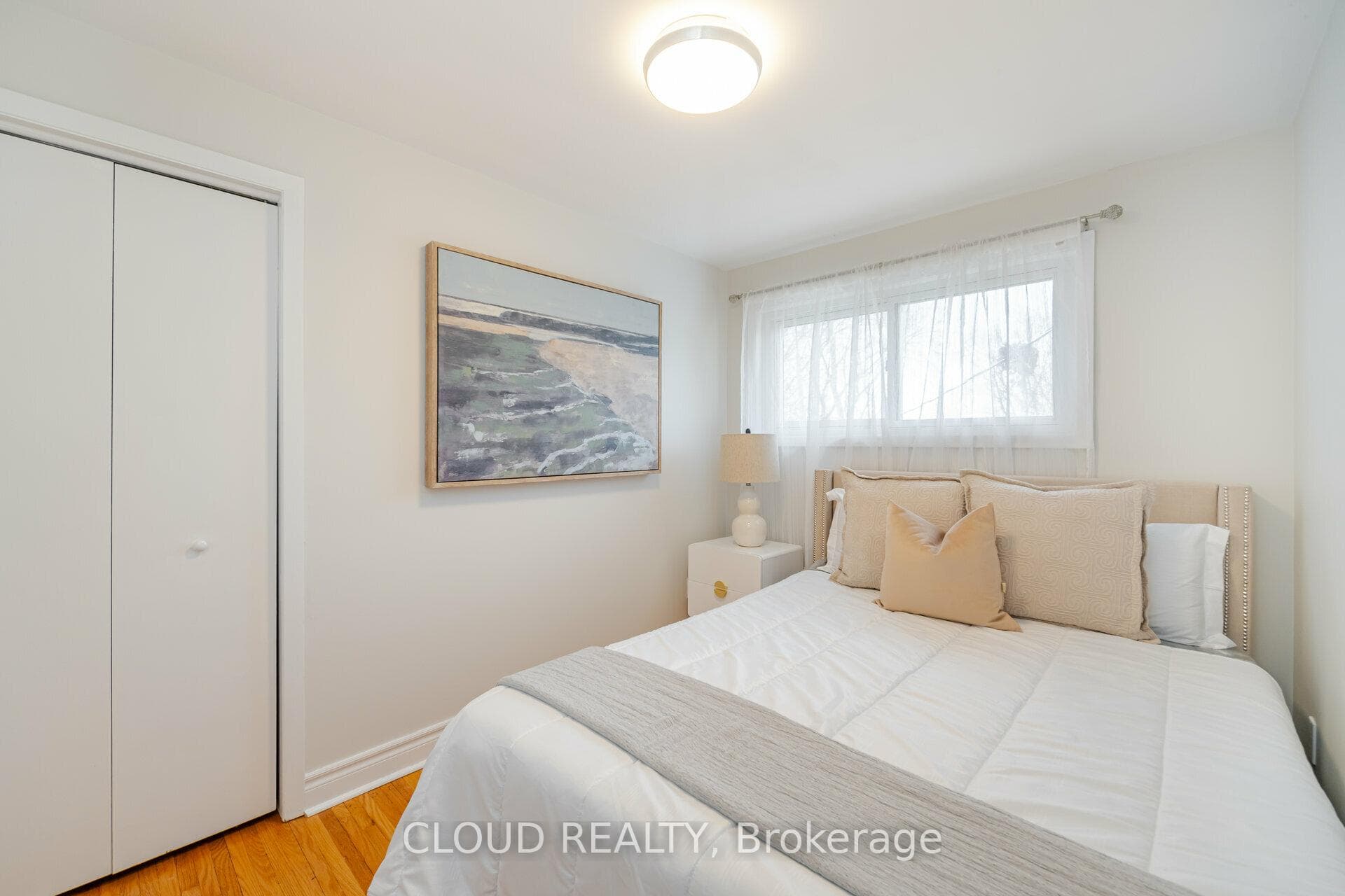 1300 Nottingham Avenue photo 21