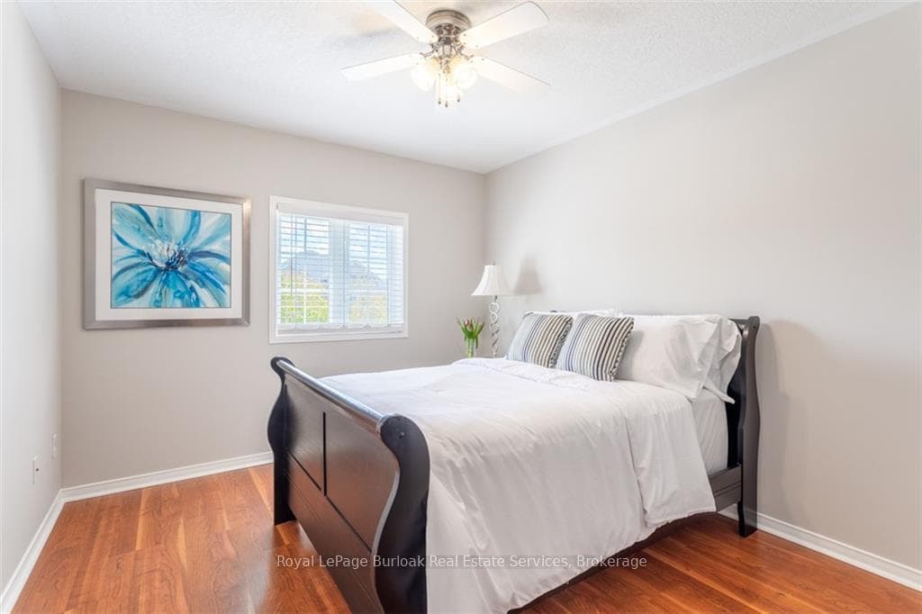 5269 Nova Crescent photo 18