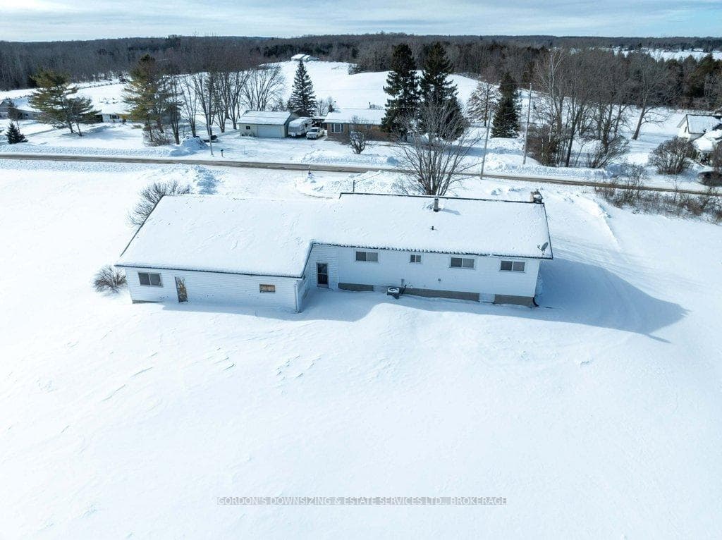 1585 Bradshaw Road photo 40