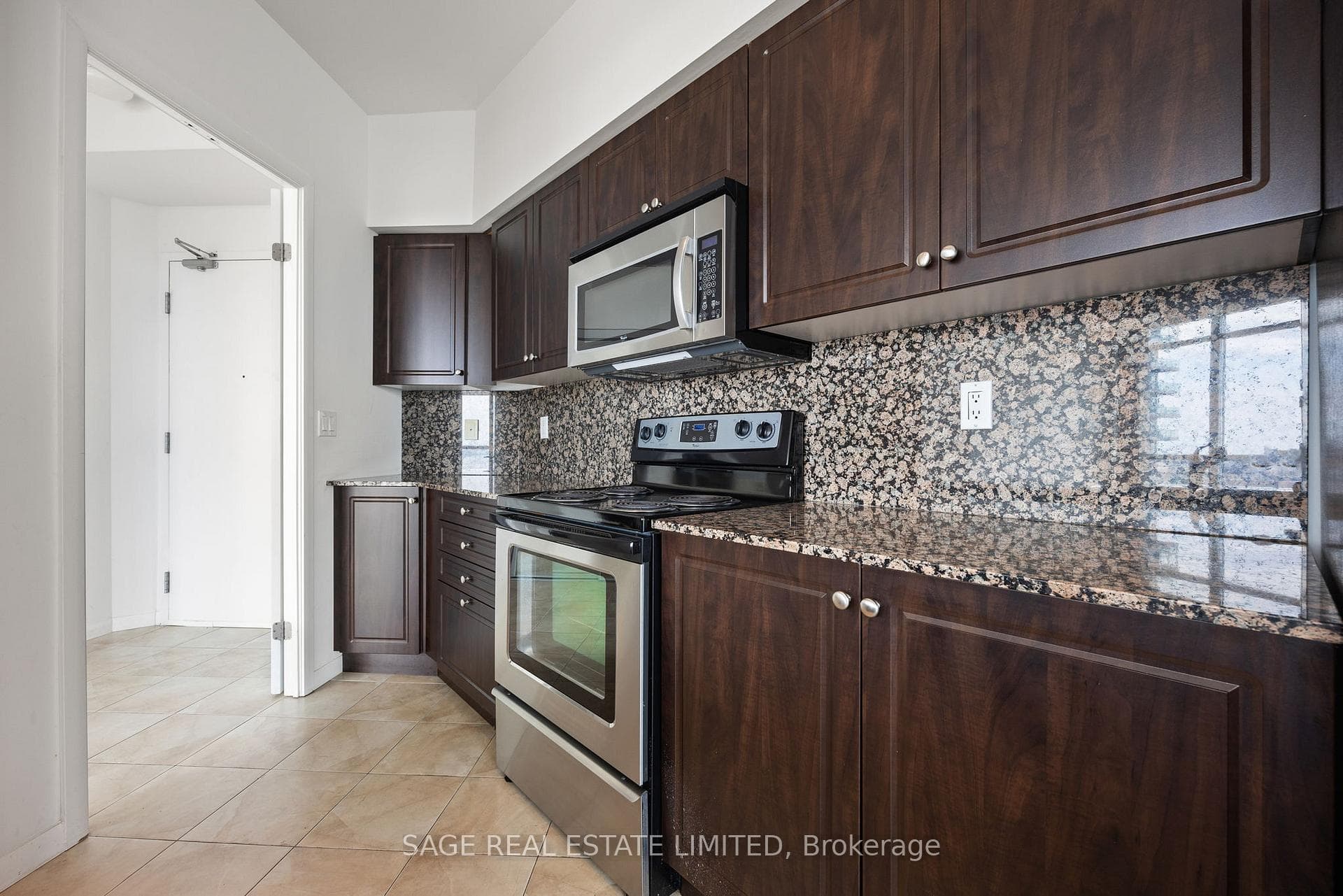 215 Fort York Boulevard Unit 3205 photo 7