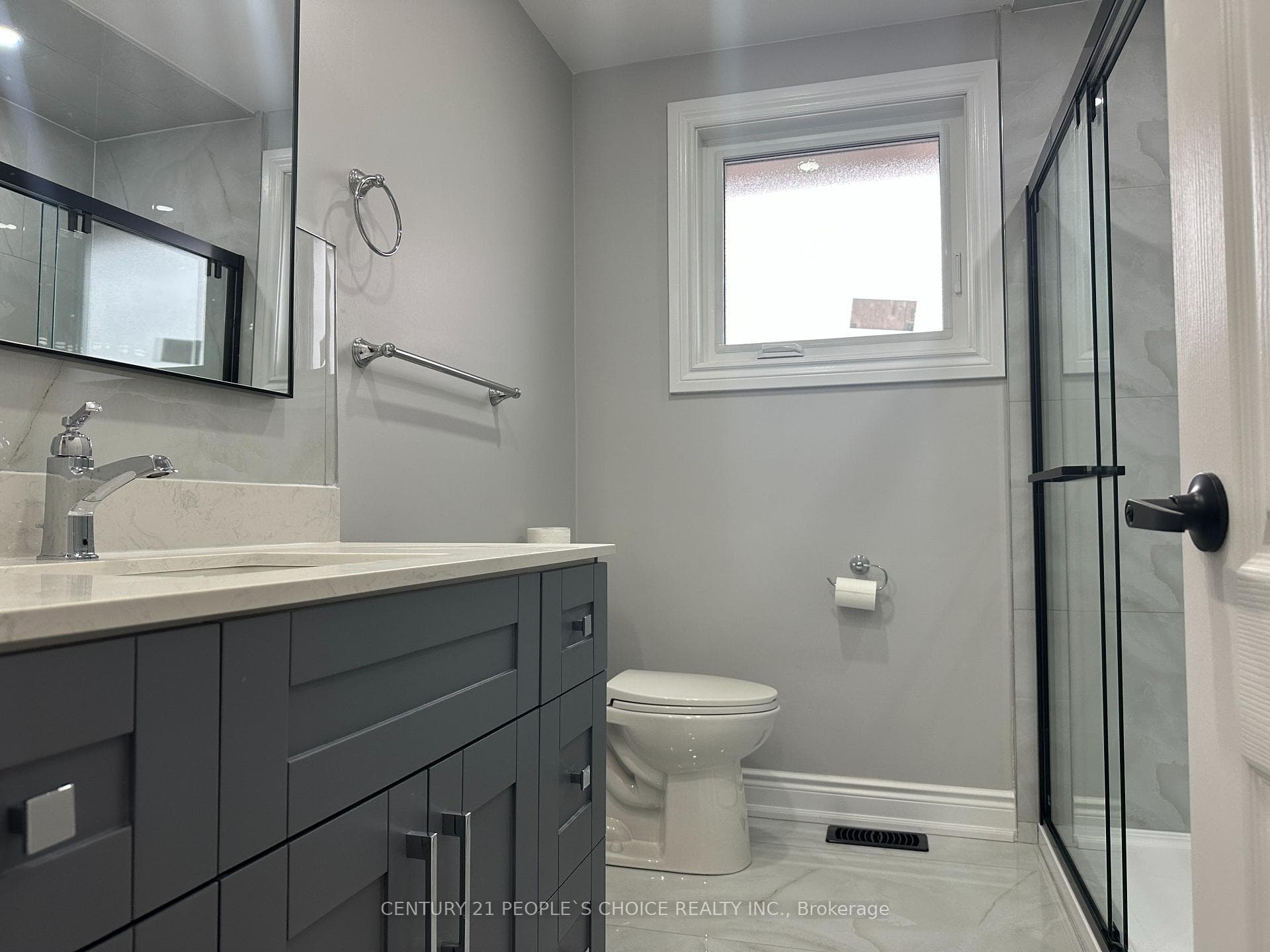 7490 Middleshire Drive photo 39