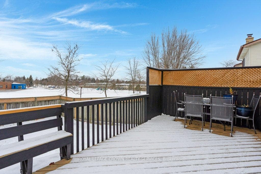 34 Rosebank Crescent photo 21