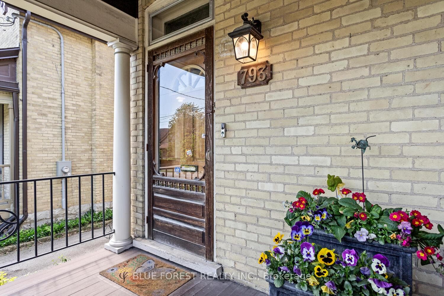 793 Hellmuth Avenue photo 4