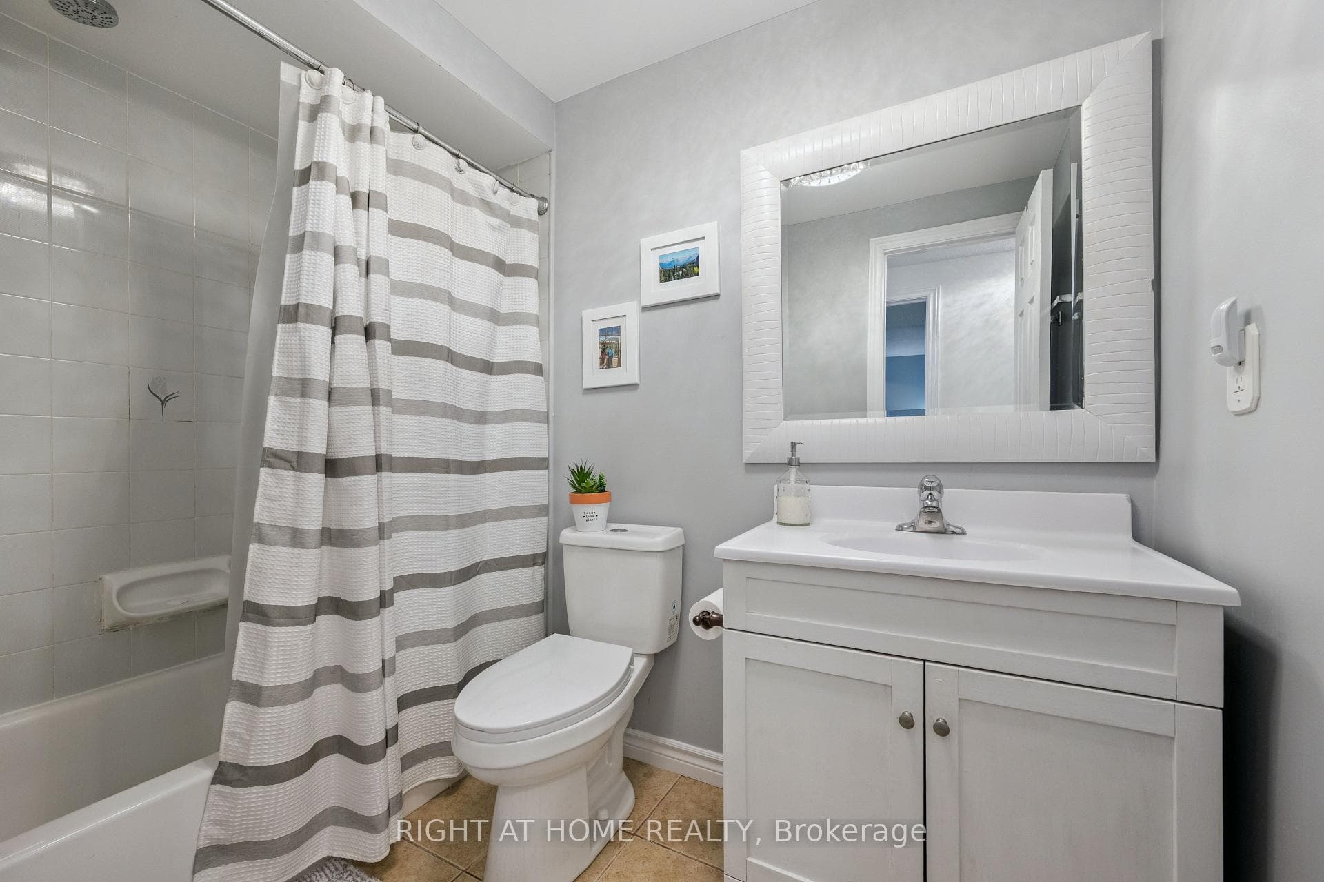 41 Yorkville Drive photo 36