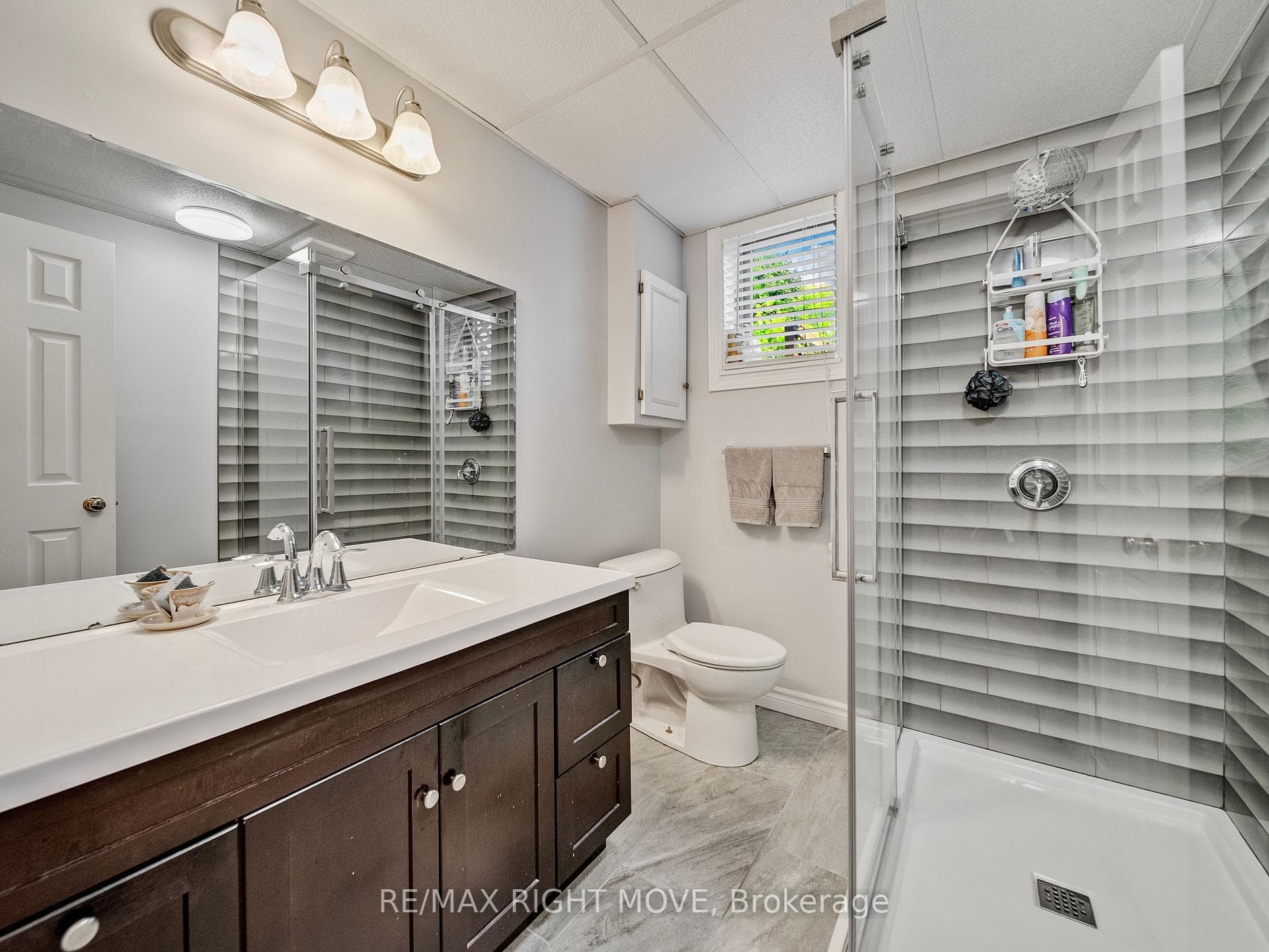 298 Leonard Drive photo 26
