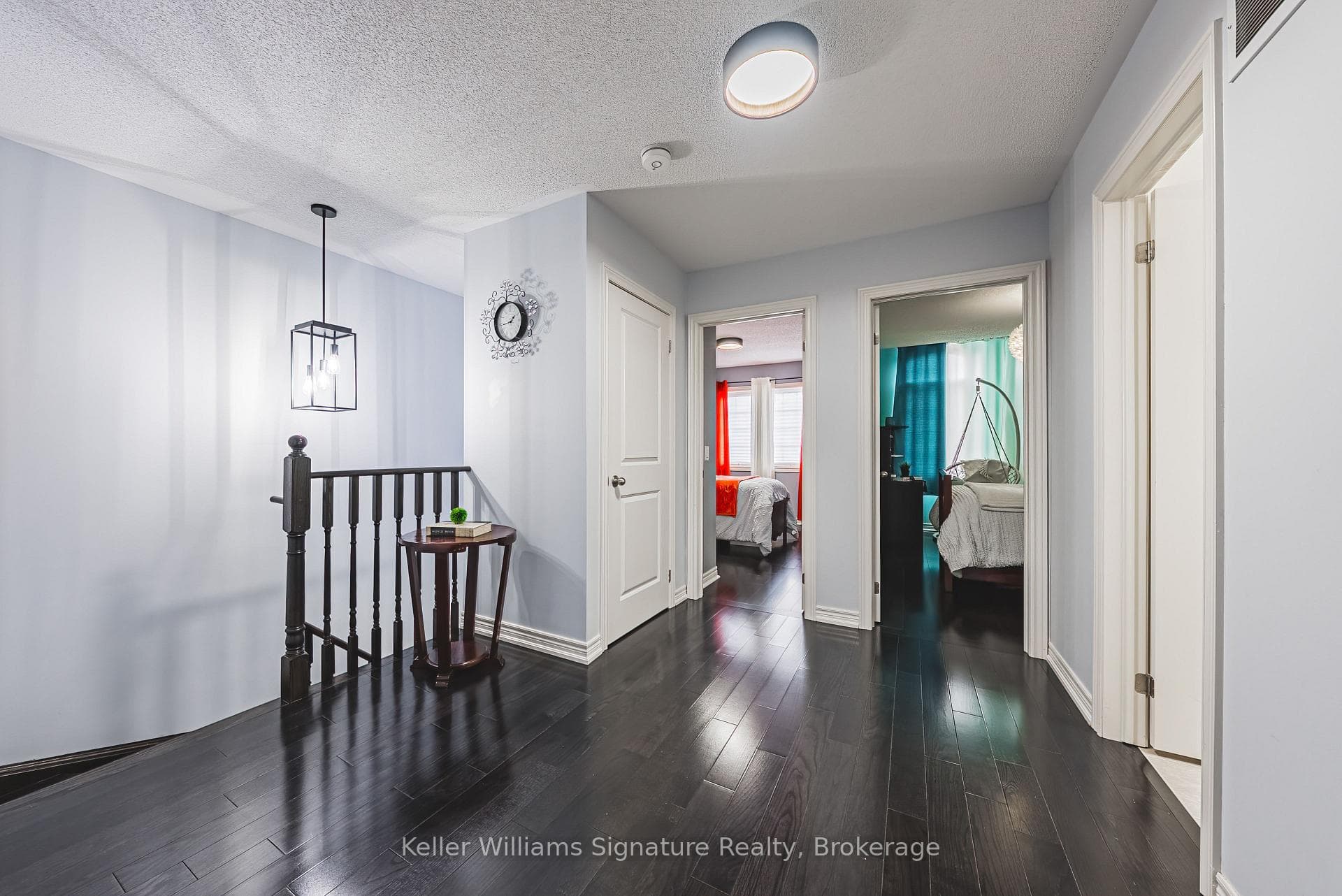 27 Dufay Road photo 17