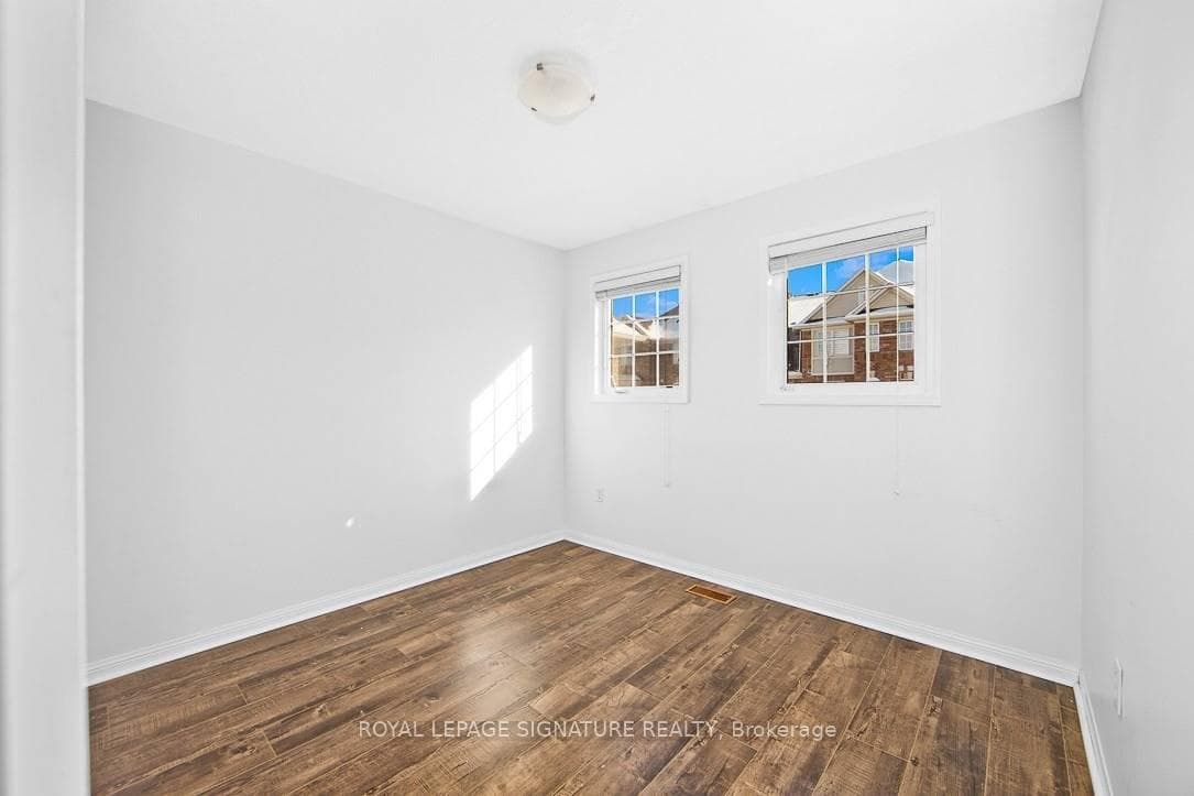 71 Garth Massey Drive Unit 20 photo 15