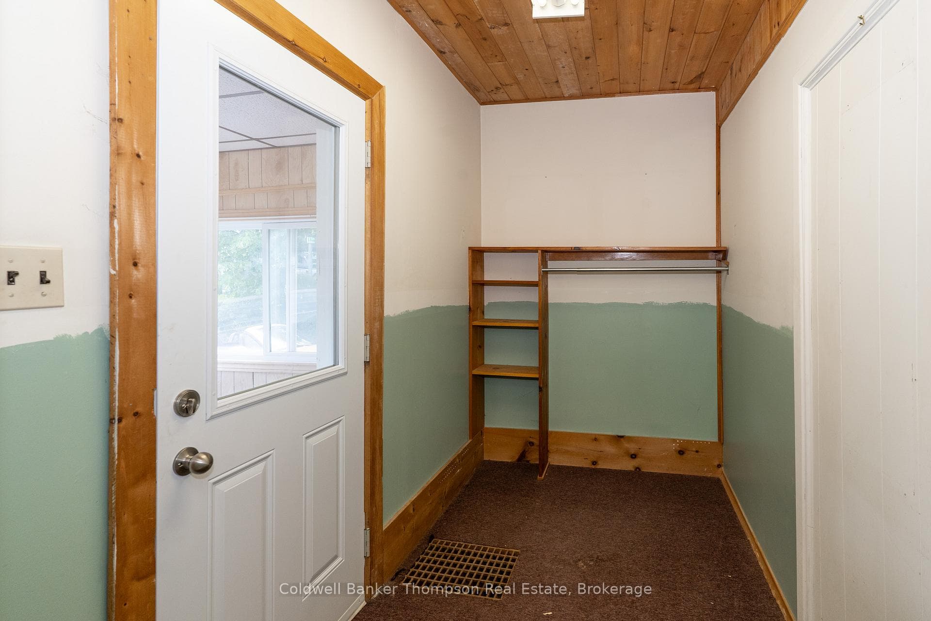 135 Ontario Street photo 36