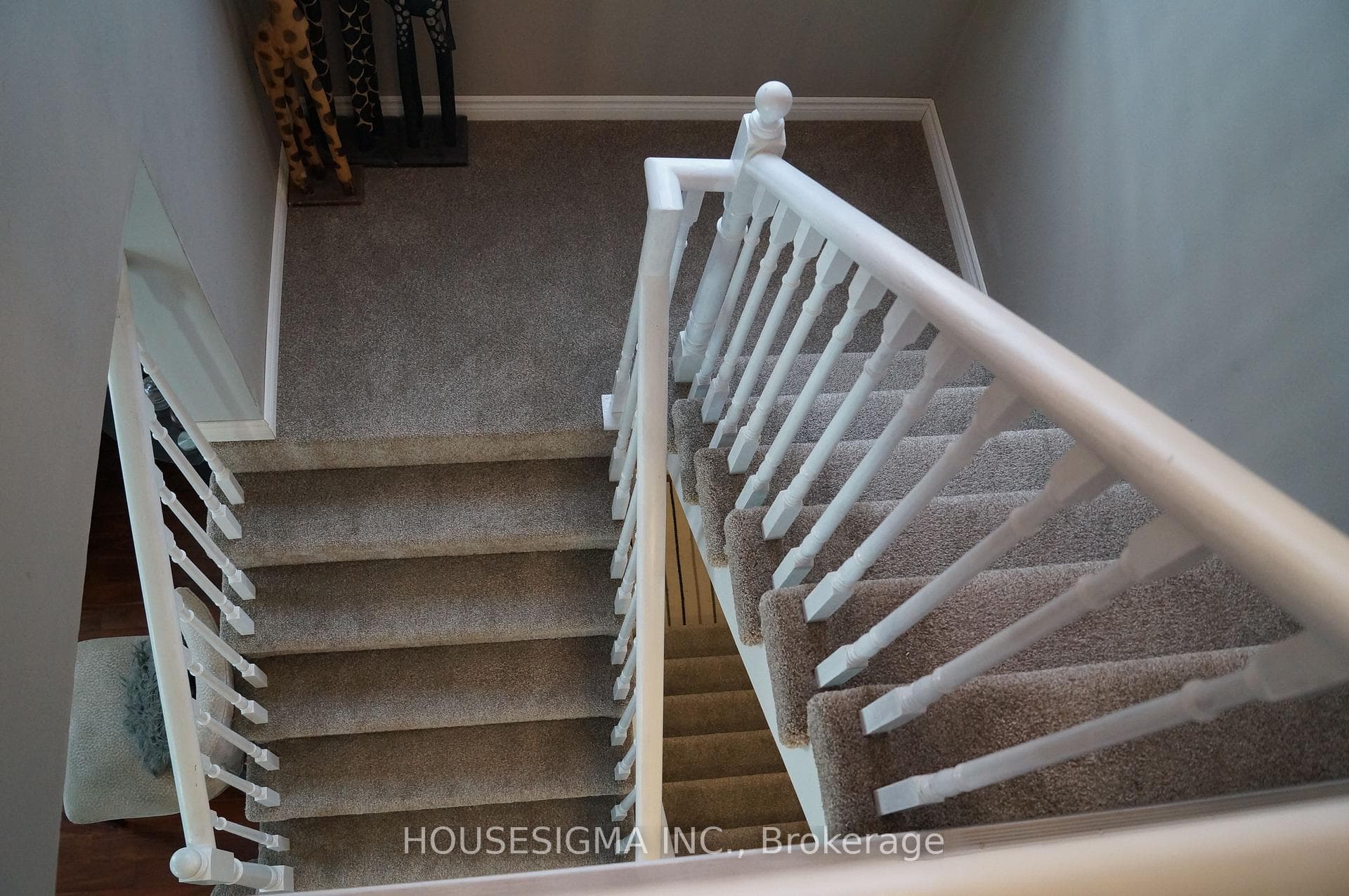 54 Weymouth Road photo 16