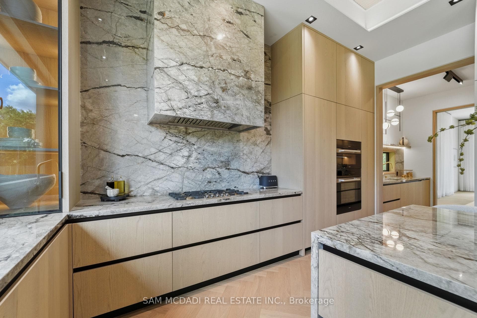 10 Peter Morse Way photo 9
