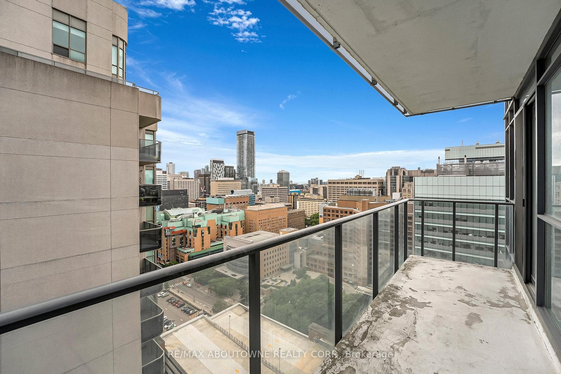 770 Bay Street Unit 2510 photo 35