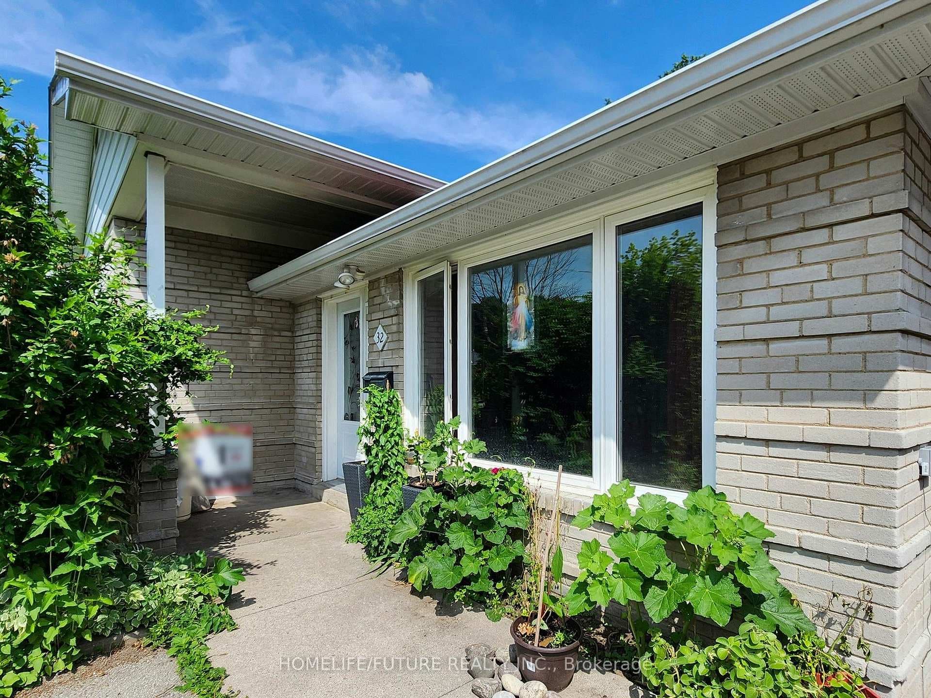 32 Tara Avenue photo 8