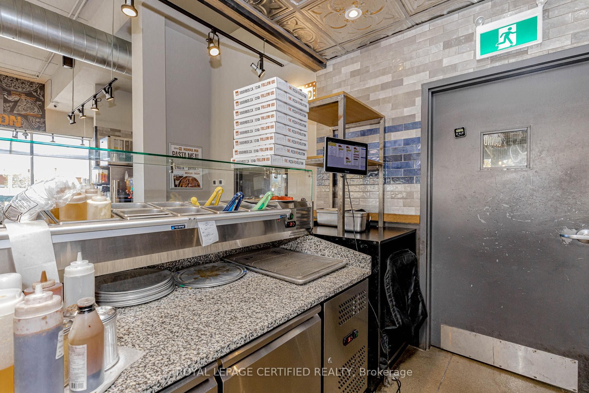 8470 Highway 27 N/A Unit 101 photo 28