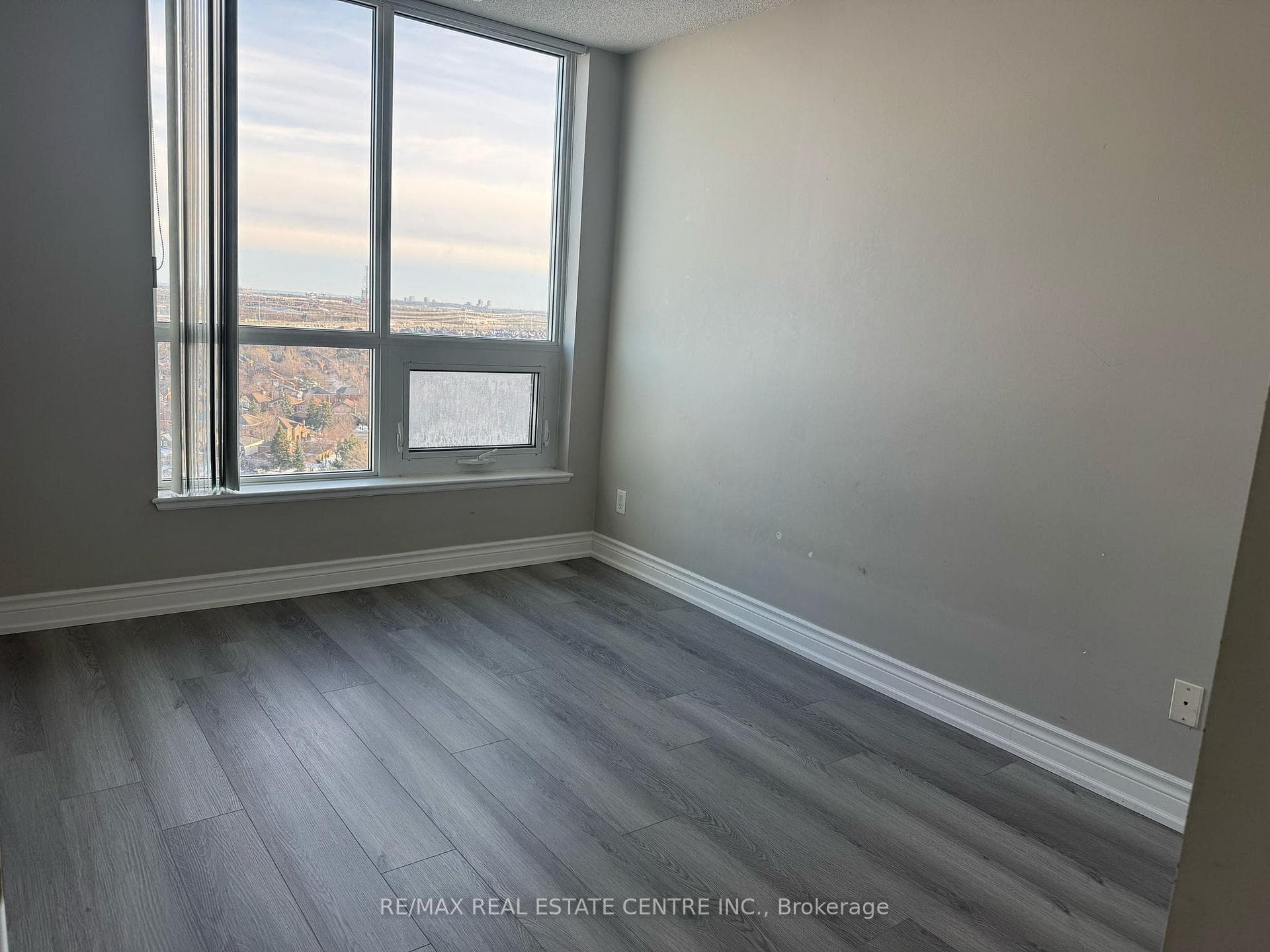4900 Glen Erin Drive Unit Ph07 photo 43
