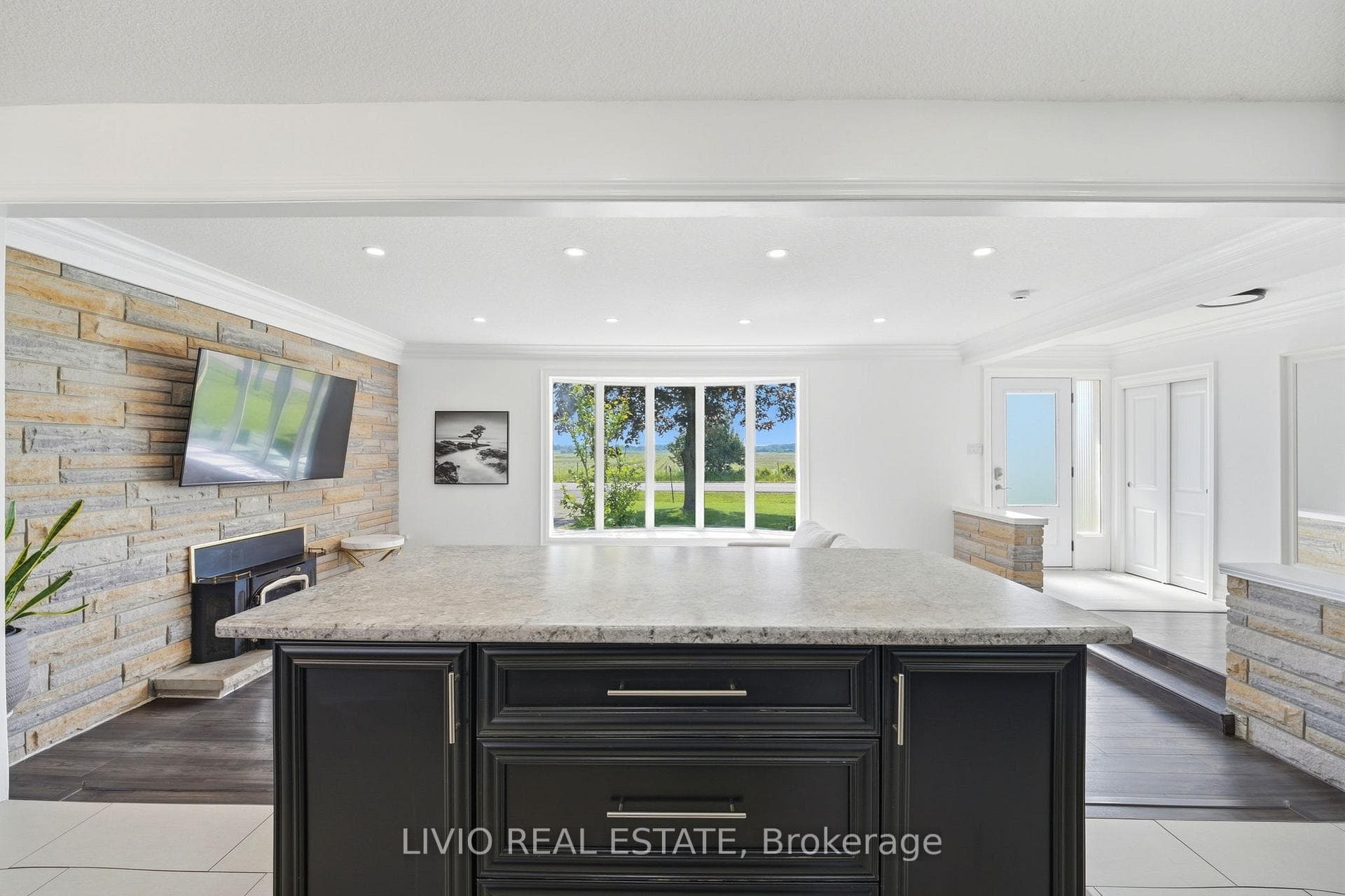 120 Woodburn Road photo 12