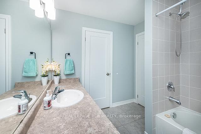 109 Morden Drive photo 24