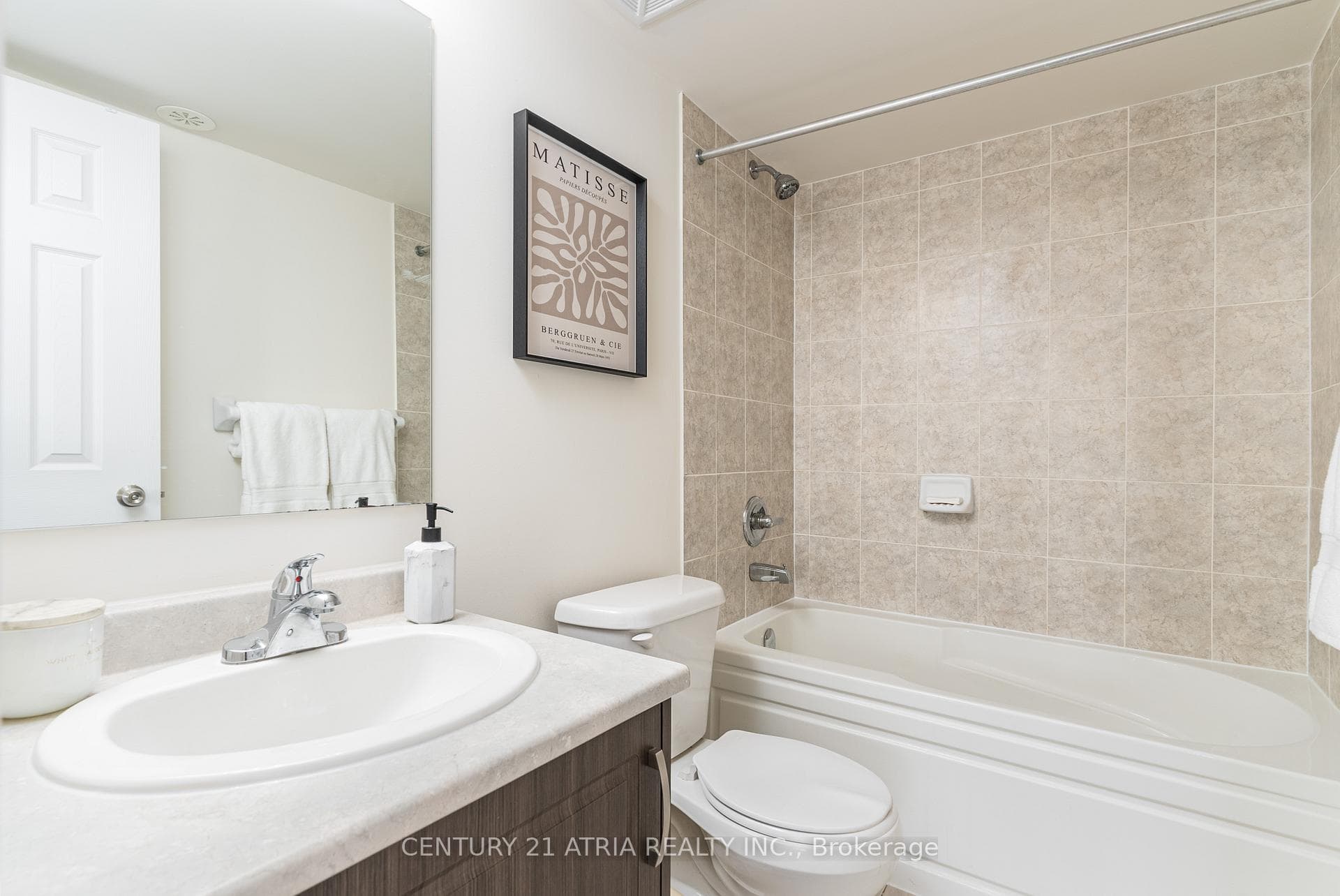 13 Eaton Park Lane Unit 32 photo 13