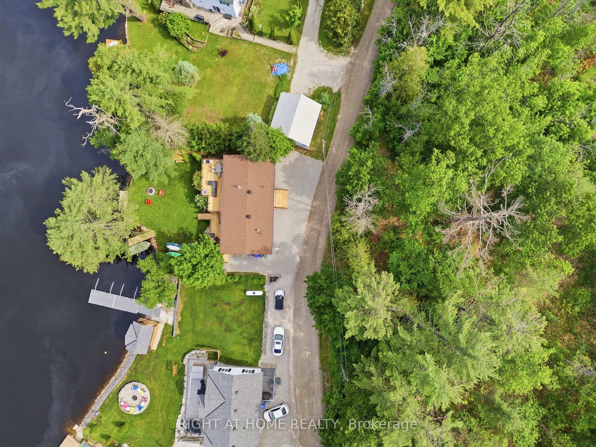 8168 Laidlaw Avenue photo 27