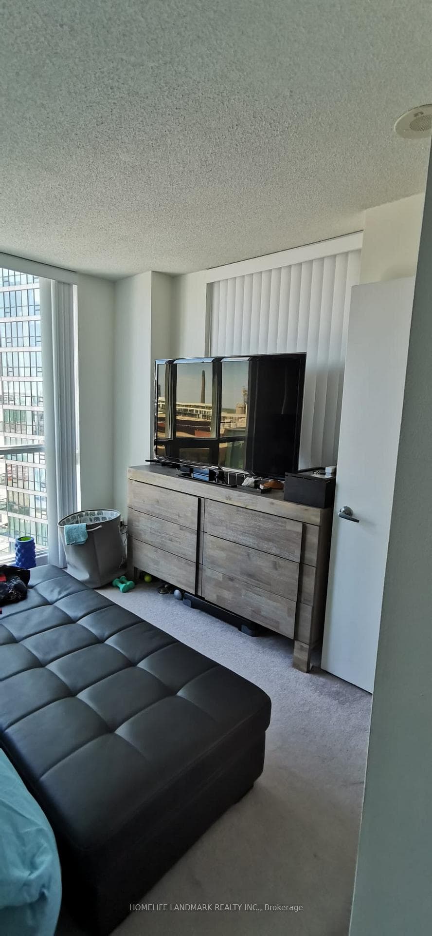 16 Yonge Street Unit 1311 photo 9