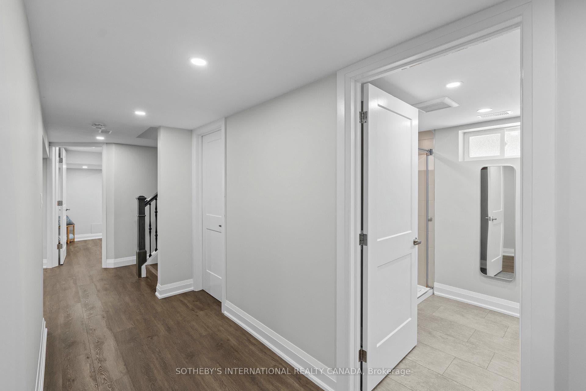 37 Donn Avenue Unit Lower photo 16
