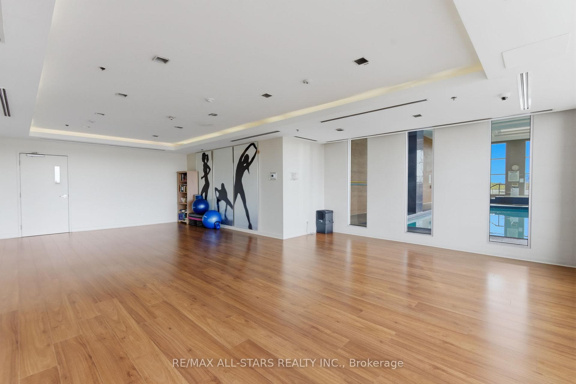 1235 Bayly Street Unit 1216 photo 26