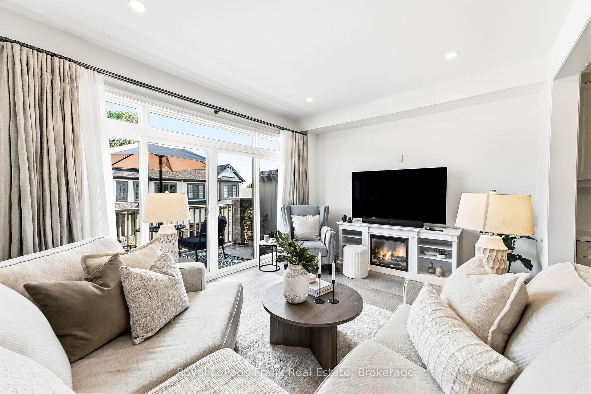 27 Shand Lane photo 15