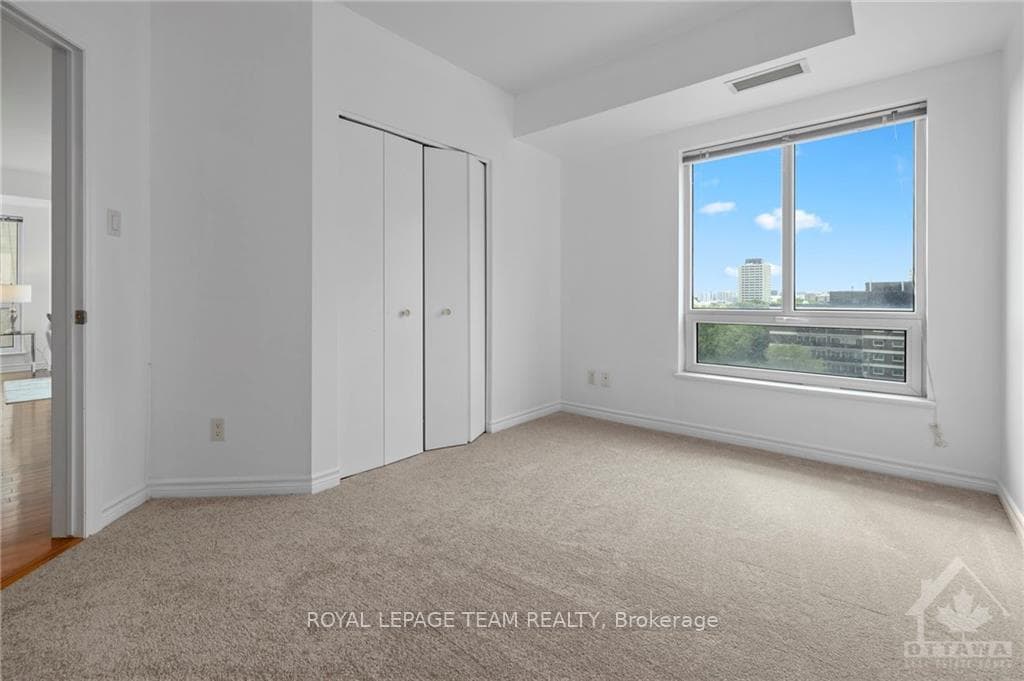200 RIDEAU Street Unit 1109 photo 18