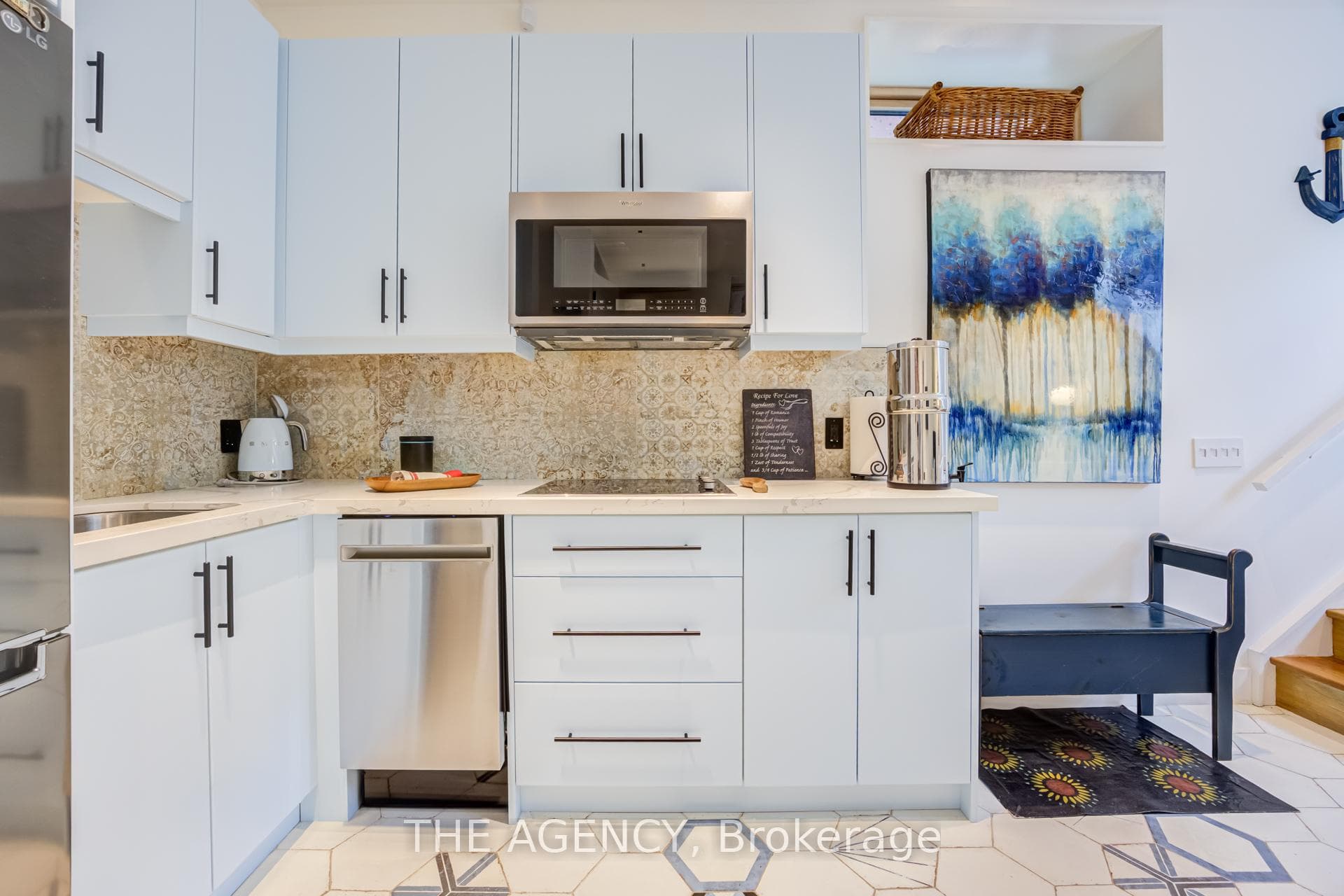 15 Albermarle Avenue photo 37