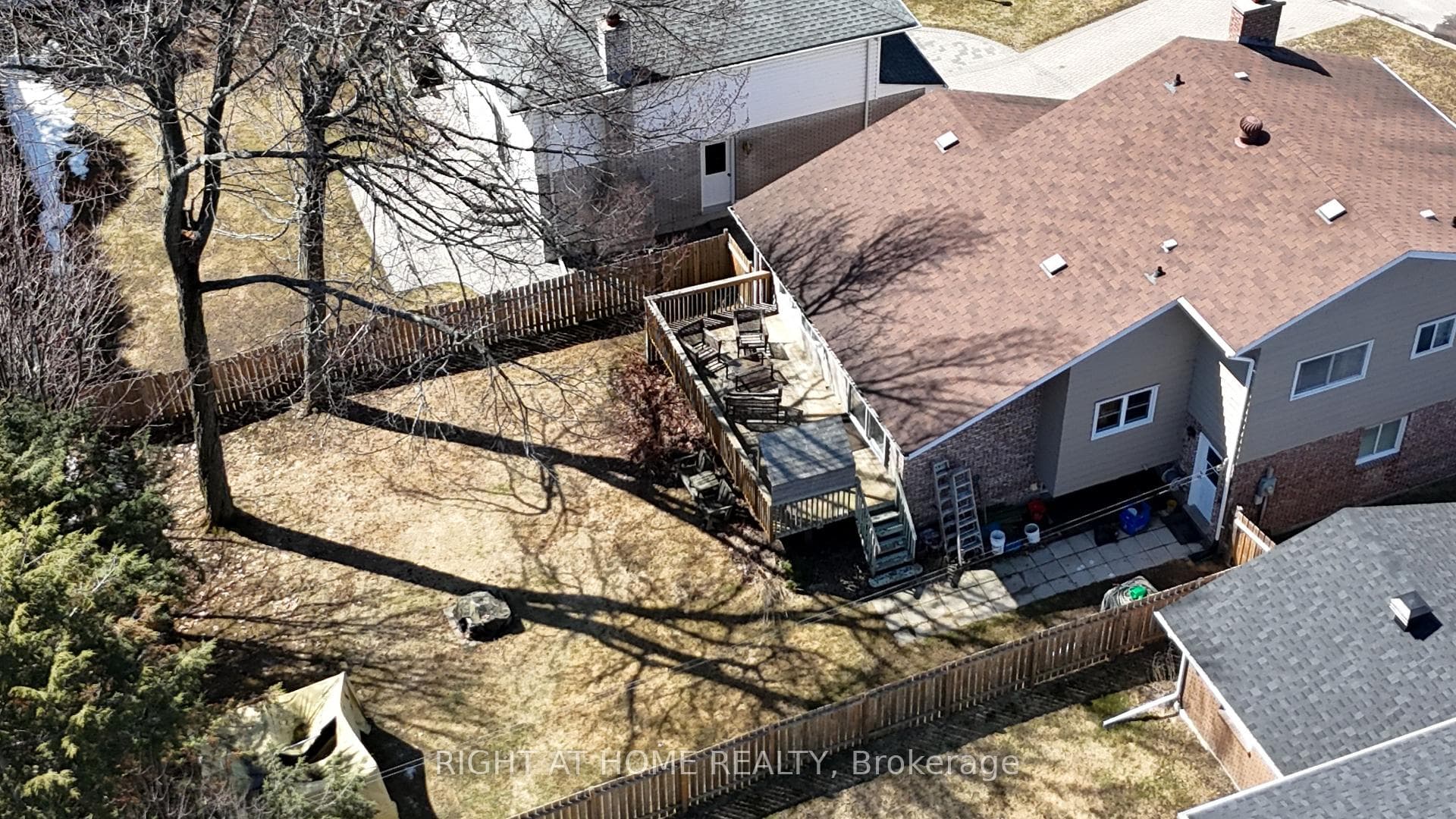 27 Shore Acres Boulevard photo 46