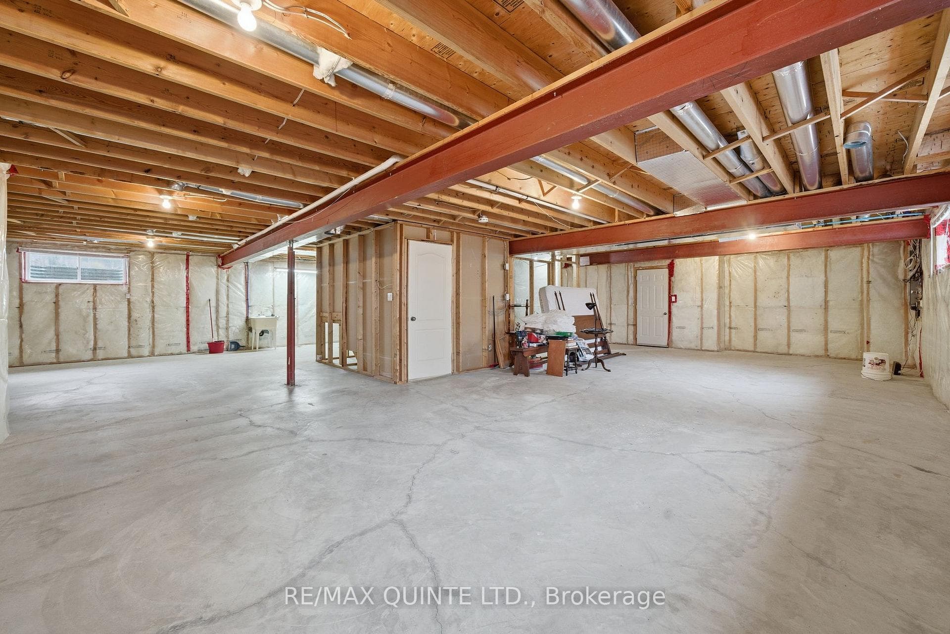 24 Britton Place photo 39