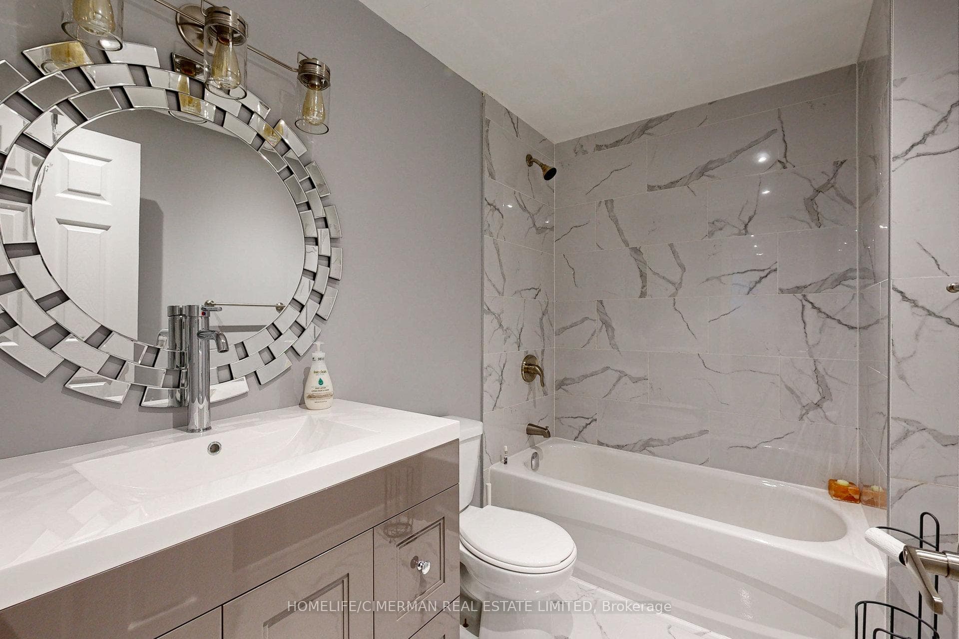 421 Leiterman Drive photo 36