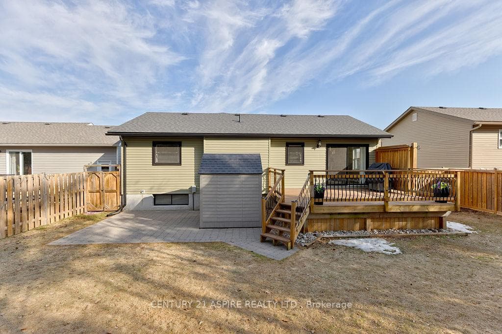 43 Dustin Drive photo 32