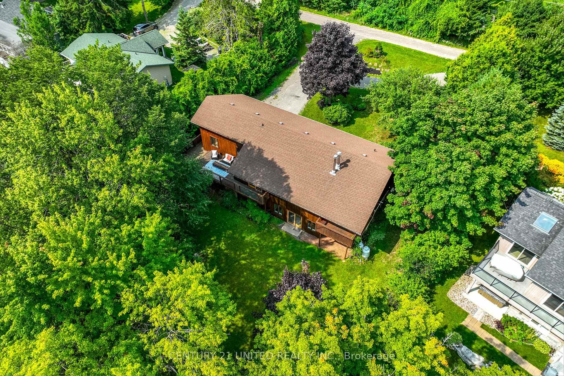 731 Erlwyn Drive photo 5