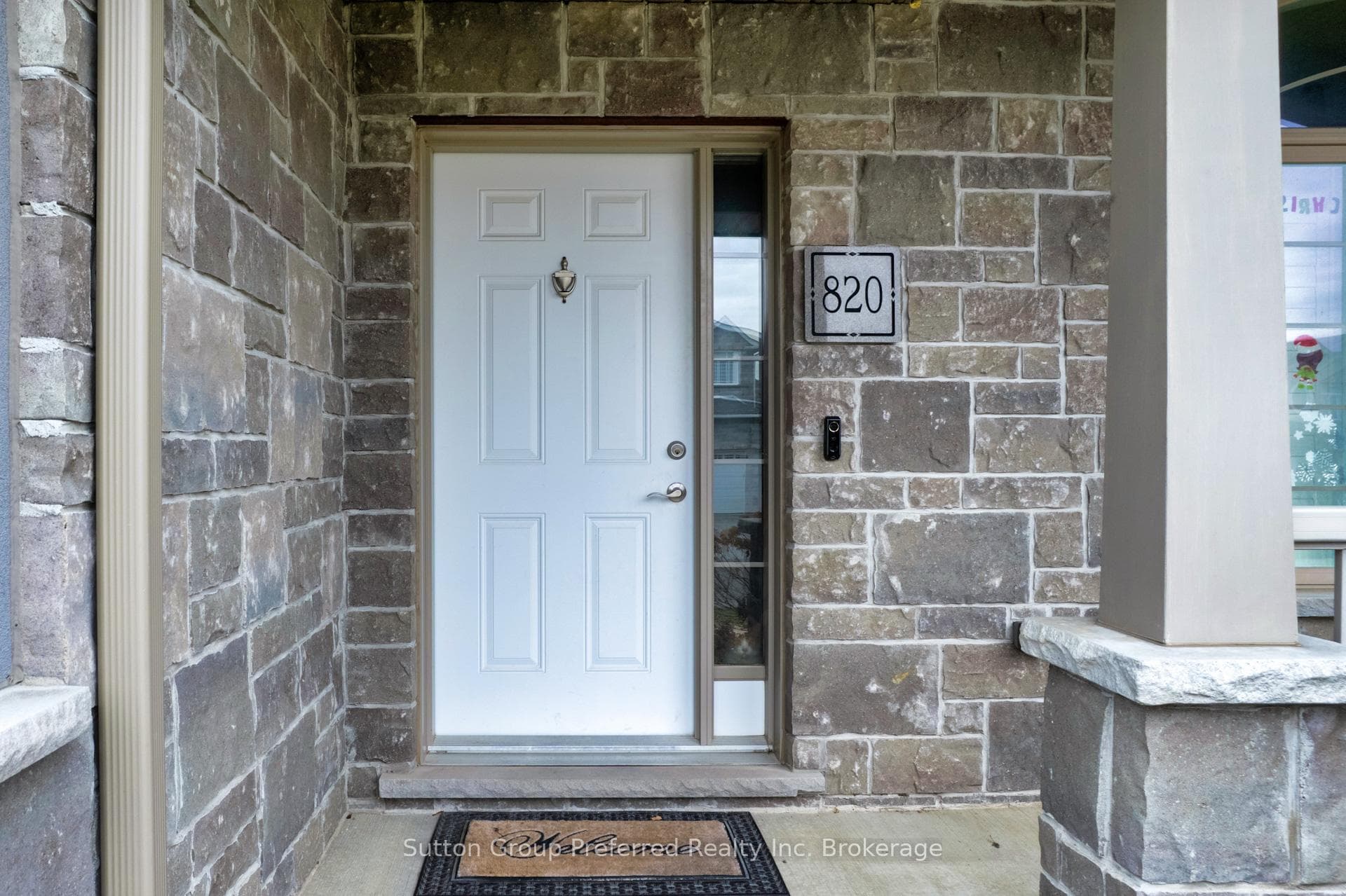 820 Ridgewood Drive photo 5