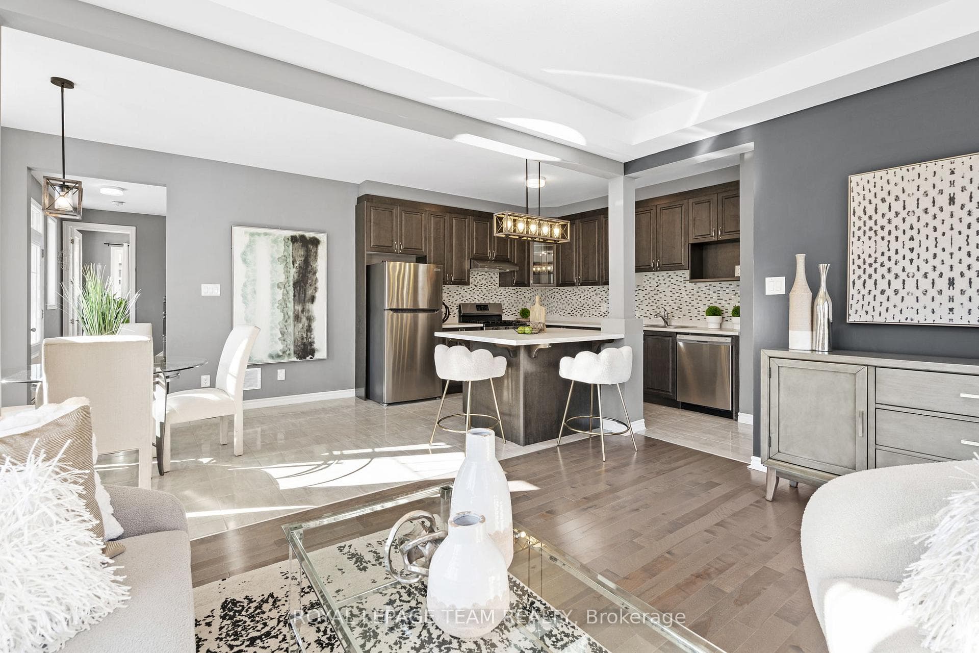 841 REGULUS Ridge photo 11
