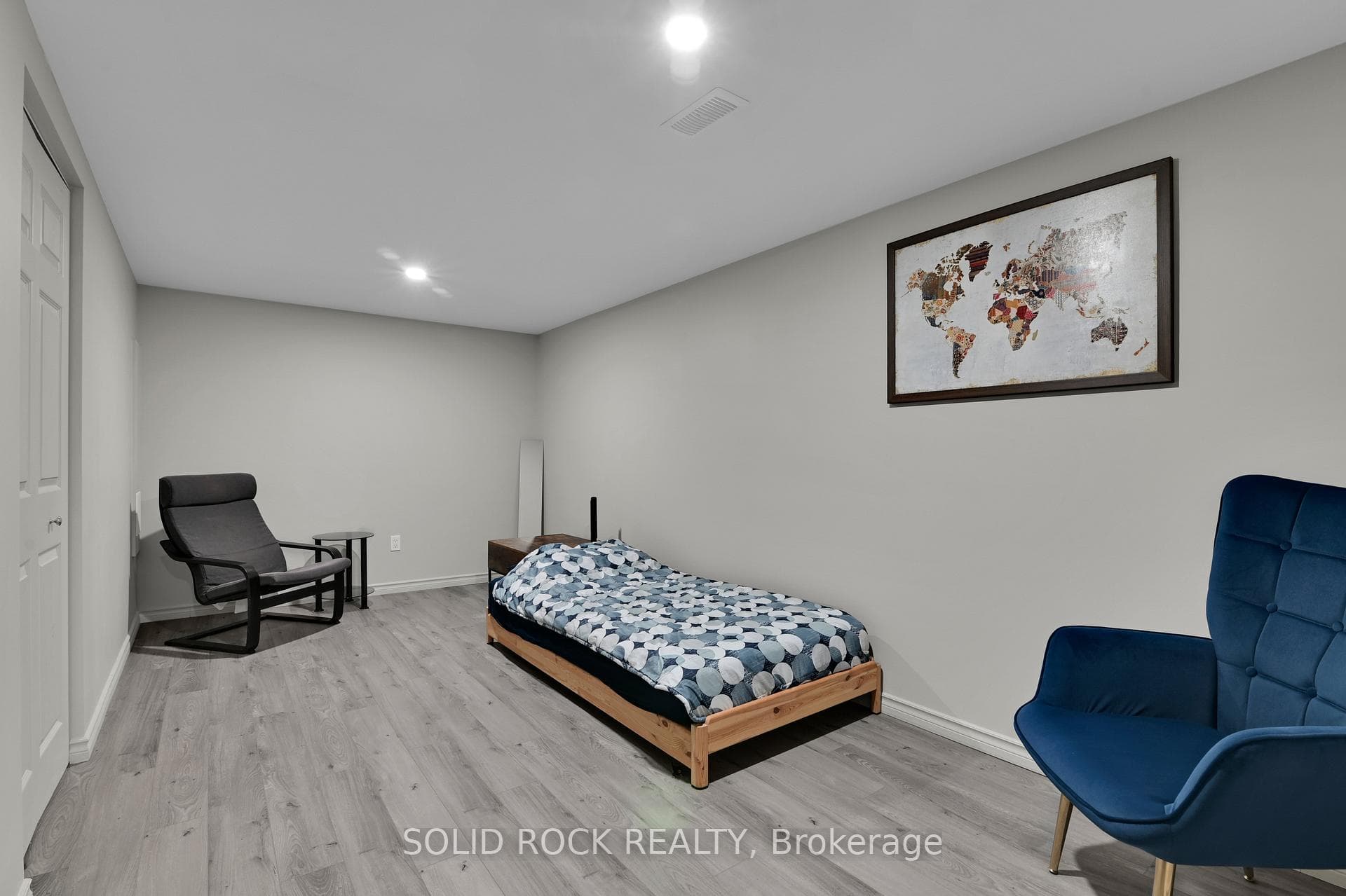 28 Carbrooke Street photo 29